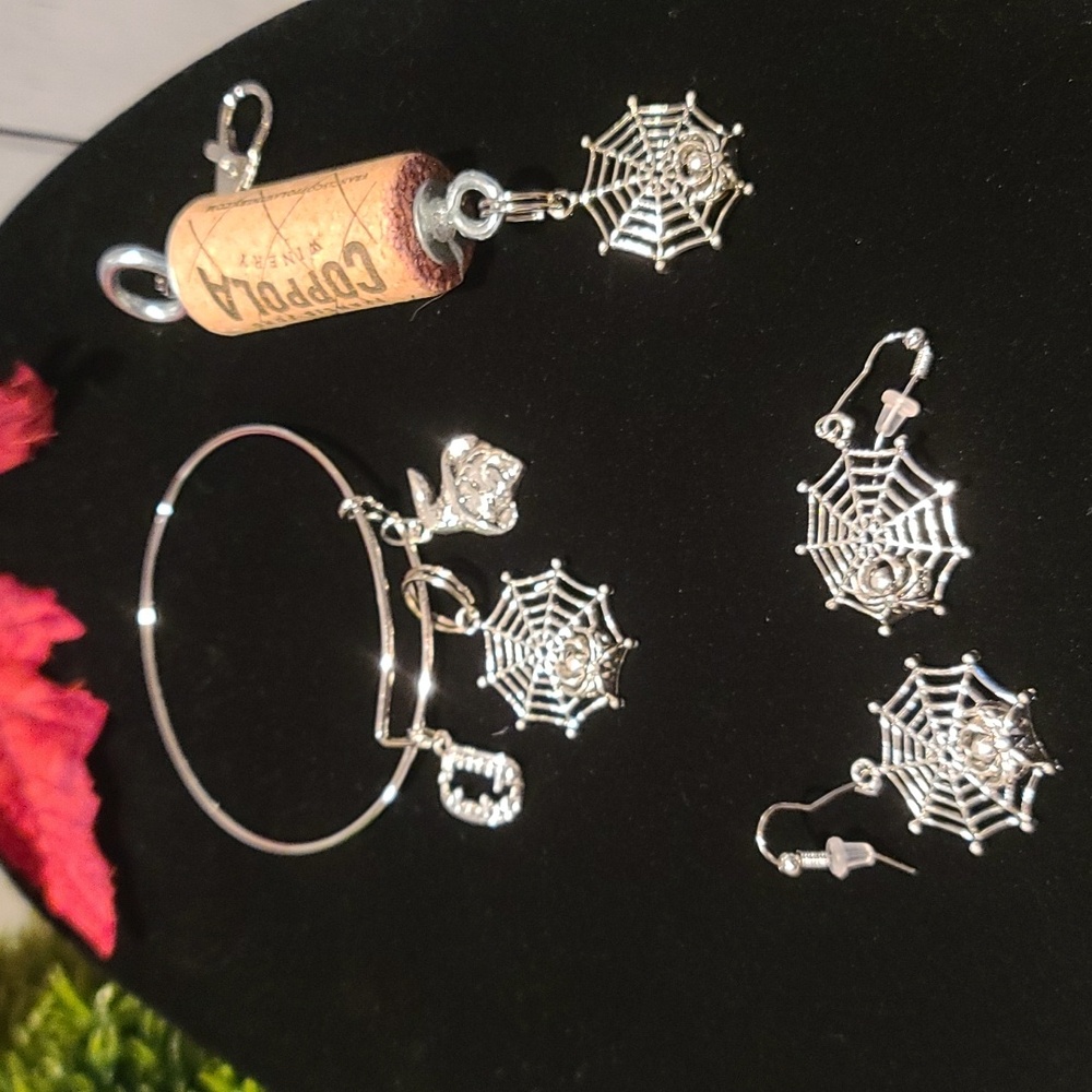 Spiderweb trio bundle - dangle earrings, bracelet and purse charm keyring NWT